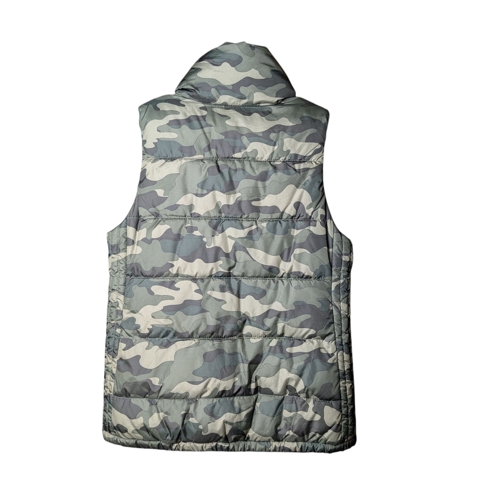 Old Navy Camouflage Puffy Puffer Vest Pockets Zipper Sleeveless Like New Size M - Picture 2 of 12